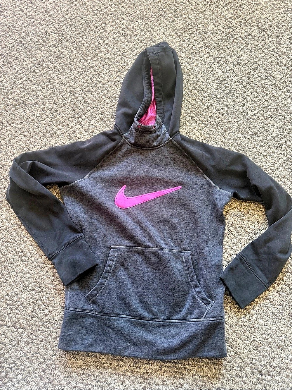 Nike Therma-FIT in Black & Pink Size XS